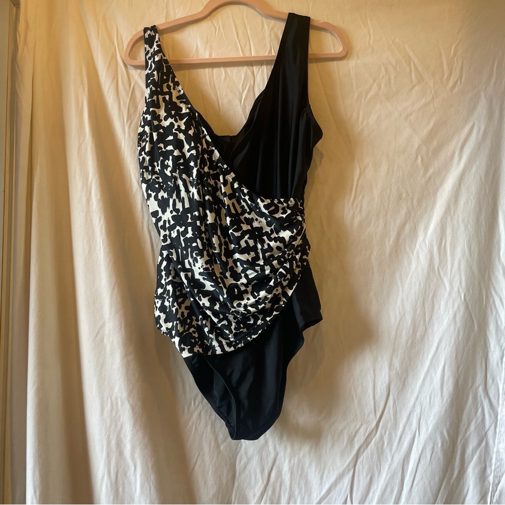 Swimsuits For All Women Size 20 Geometric One Piece Tummy Control Swimsuit Black